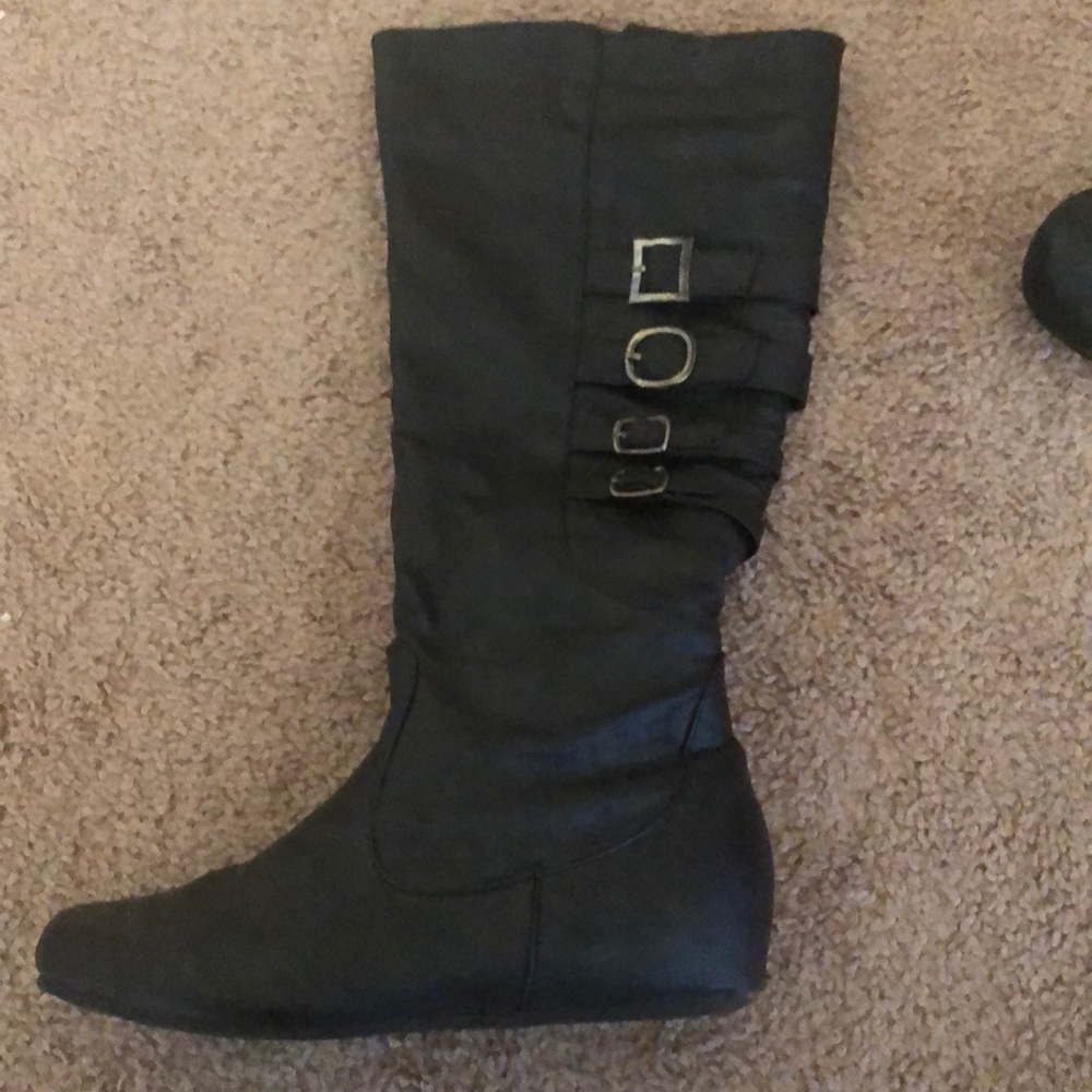 Black boots